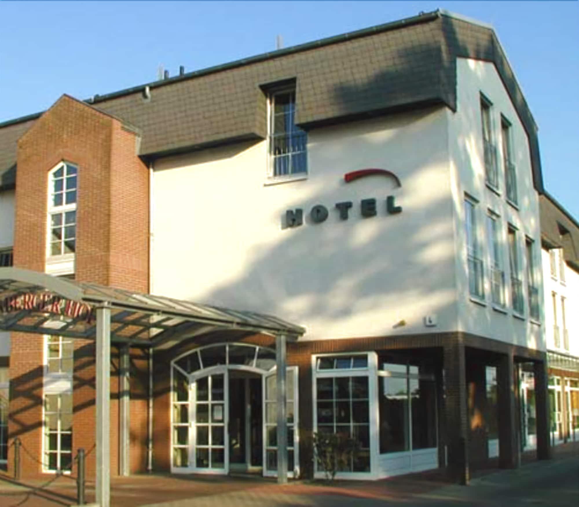 Hotel Lindenberger Hof 아렌스펠데 외부 사진