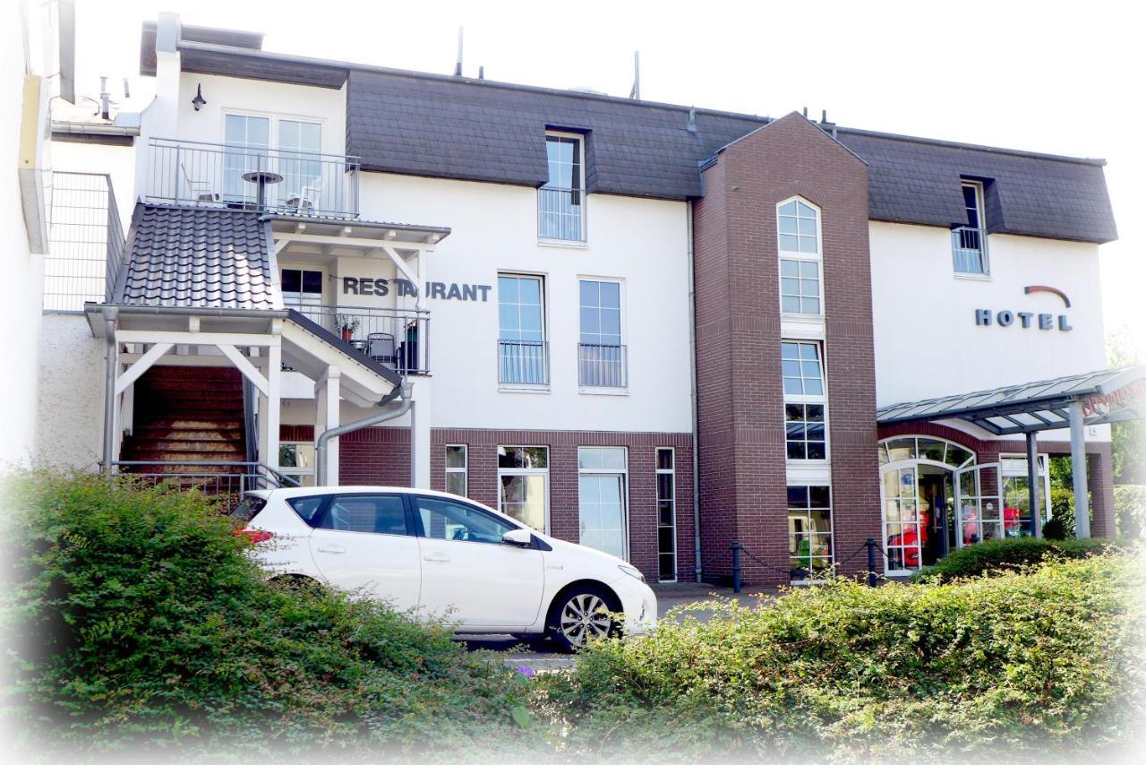 Hotel Lindenberger Hof 아렌스펠데 외부 사진